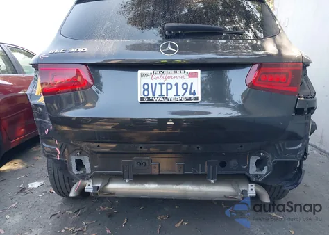 2020 Mercedes-Benz Glc 300 z USA, uszkodzony, nr VIN W1N0G8DB3LF860913